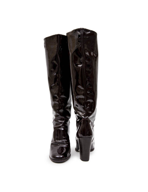 CHANEL boots in plum patent leather T38.5 