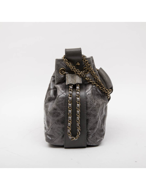 Sac CHANEL en cuir vieilli gris en galuchat