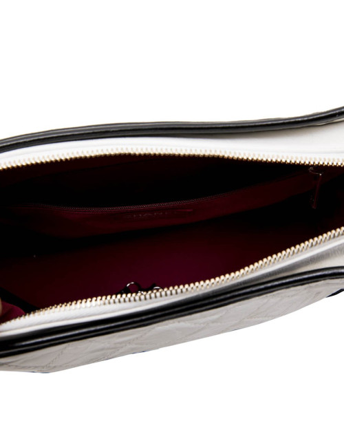 Sac Hobo Gabrielle CHANEL bicolore blanc et noir