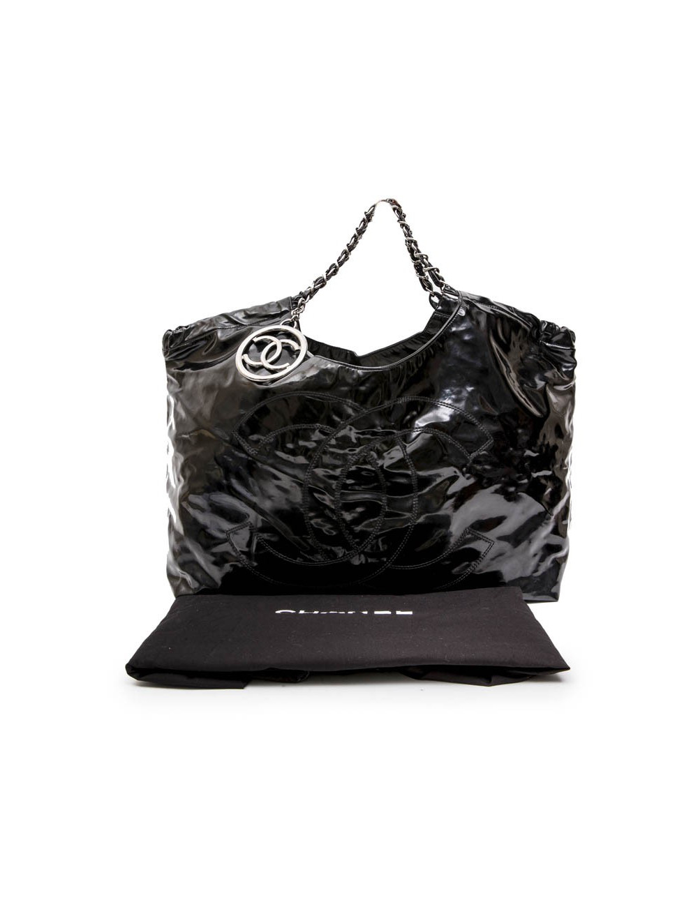 Cabas CHANEL en cuir verni noir