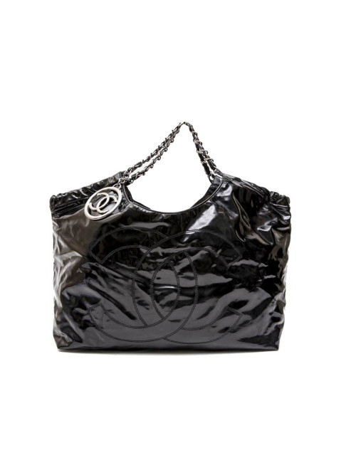 Cabas CHANEL en cuir verni noir