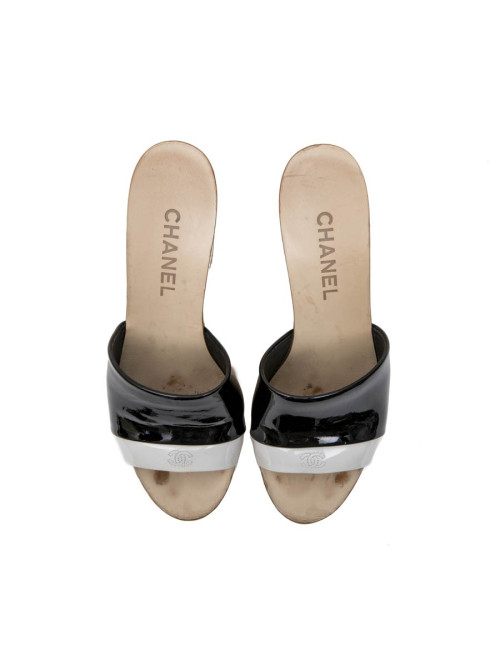 Sabots T 37.5 CHANEL en bois