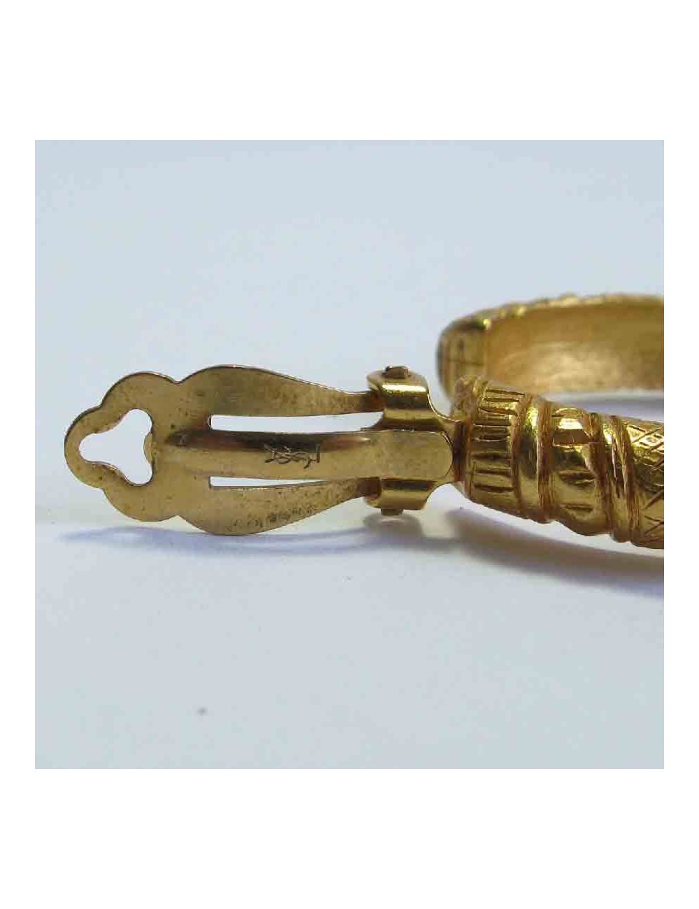 YSL YVES SAINT LAURENT Vintage hoop earrings in gilt metal