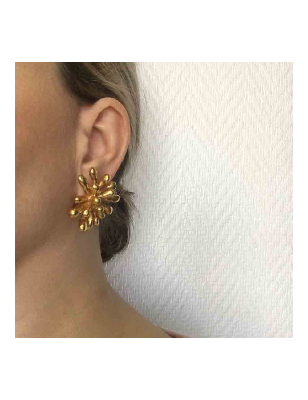 Boucles d'oreille clips CHRISTIAN LACROIX Vintage