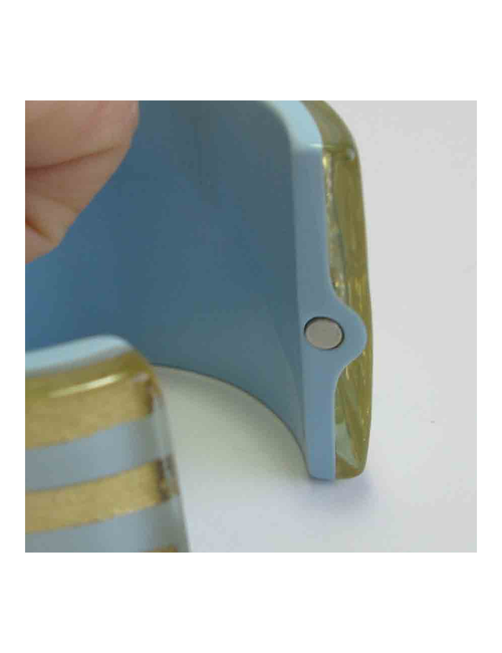 Manchette CHANEL bleu et or