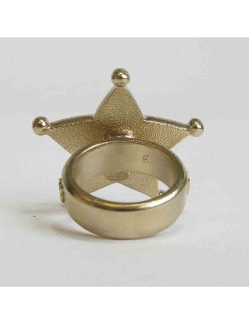 Bague CHANEL T52 Etoile de Shérif en métal doré