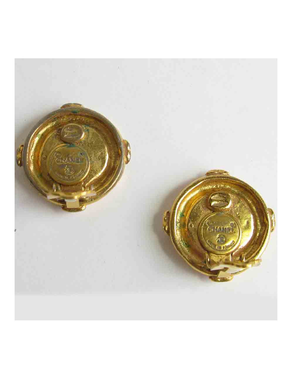 CHANEL Vintage clip-on earrings in gilt metal