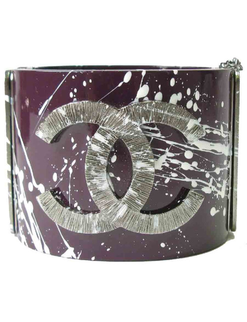 Manchette CHANEL graffitis en résine violette