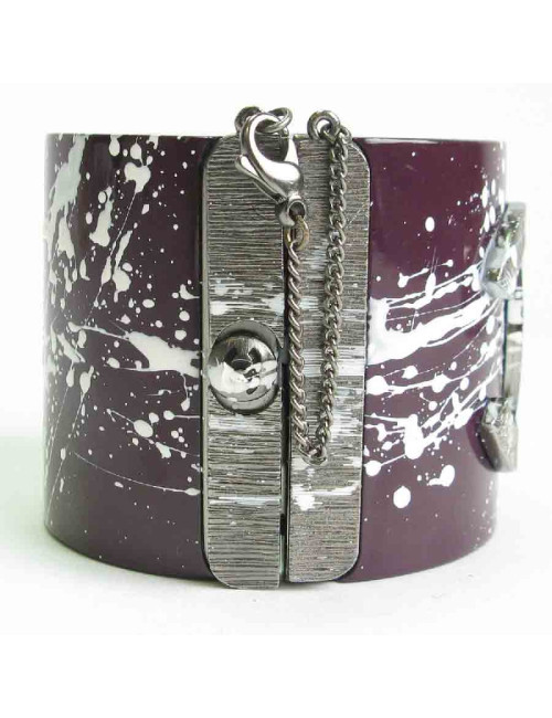 Manchette CHANEL graffitis en résine violette
