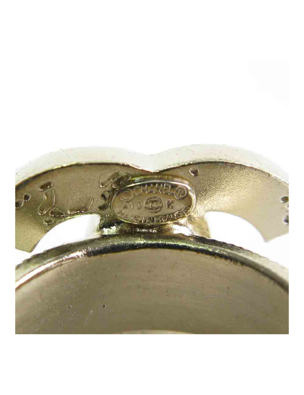 CHANEL 51FR CC world map ring in gilt metal