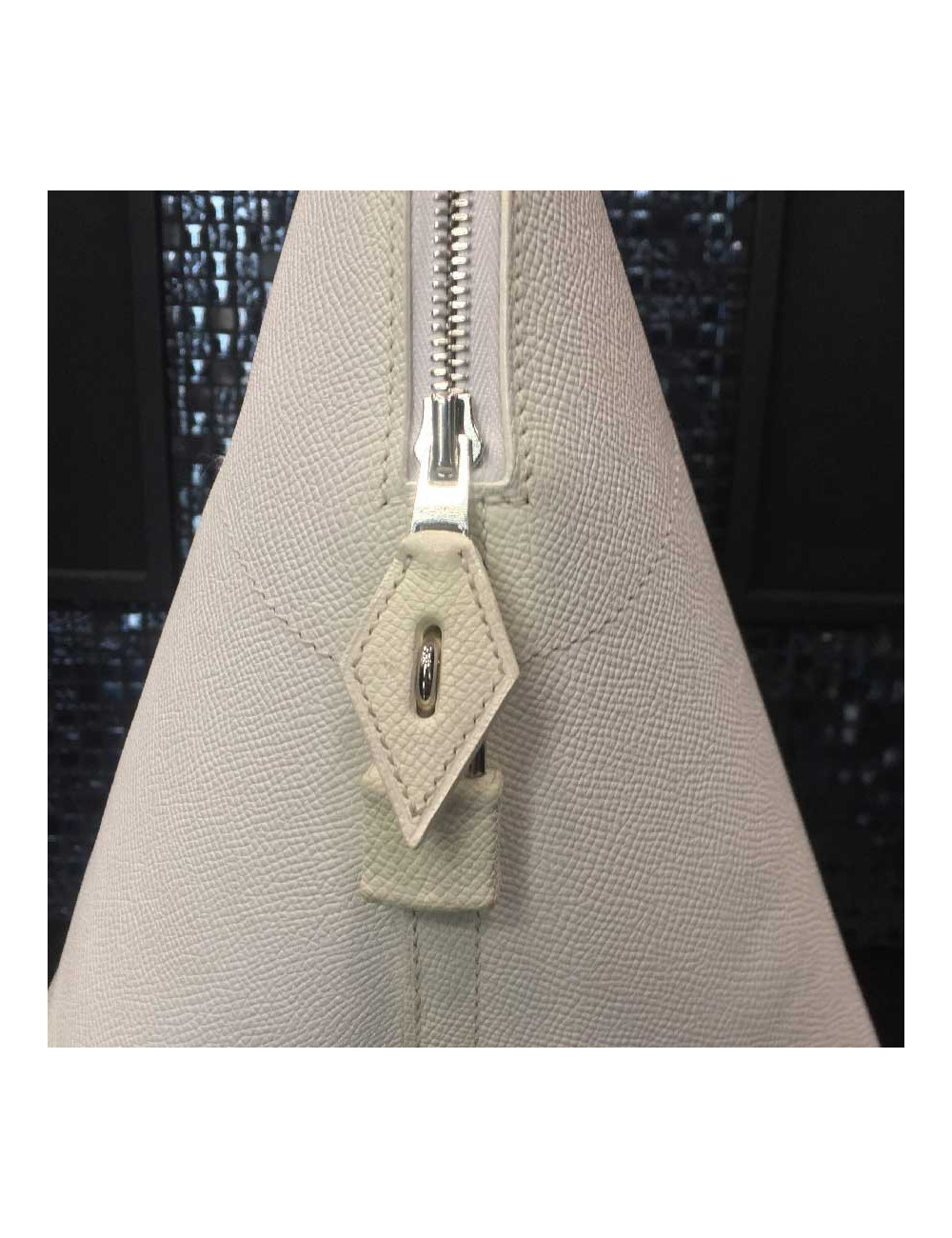 Grand sac Bolide HERMES en cuir epsom blanc 