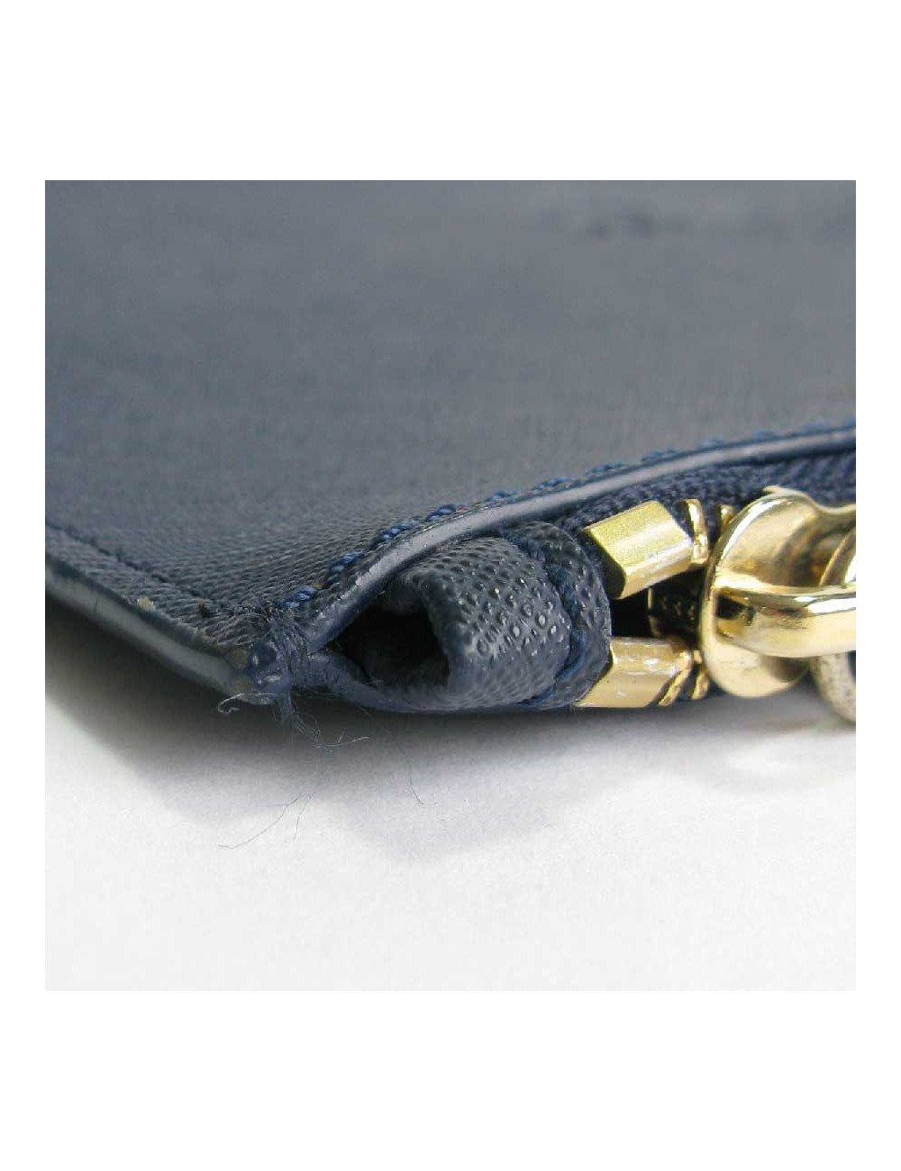 Pochette KARL LAGERFELD 'Monster Choupette' en simili cuir bleu foncé