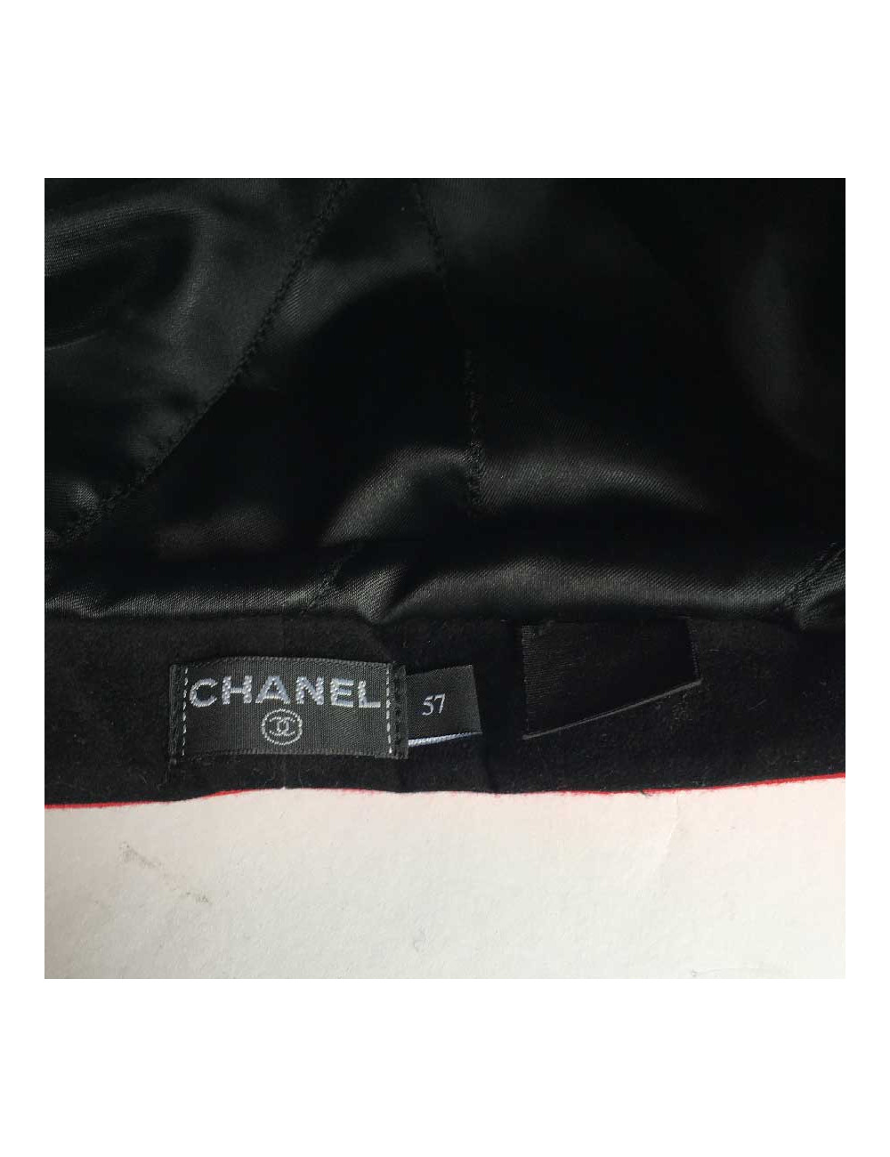 CHANEL cap in red wool size 57FR