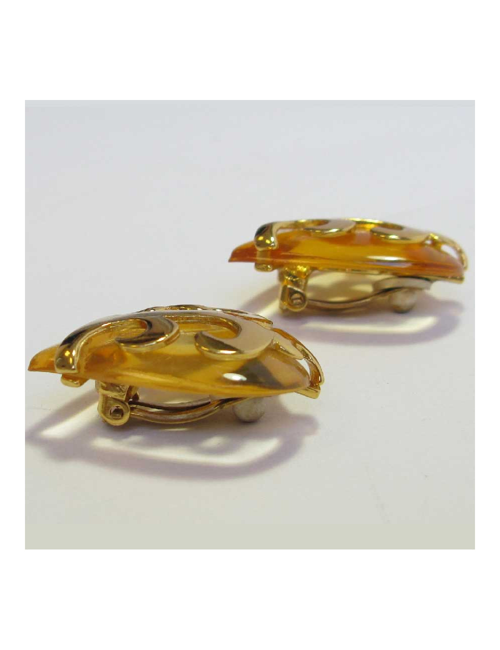 YSL YVES SAINT LAURENT heart clip-on earrings in gilt metal and transparent plexi