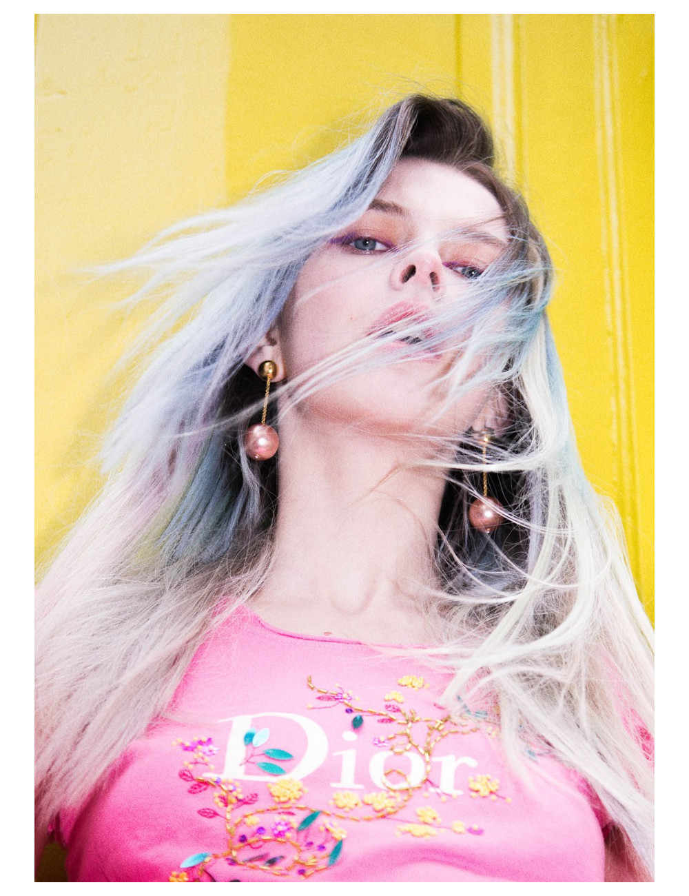 Boucles d'oreille pendantes perles rose nacré