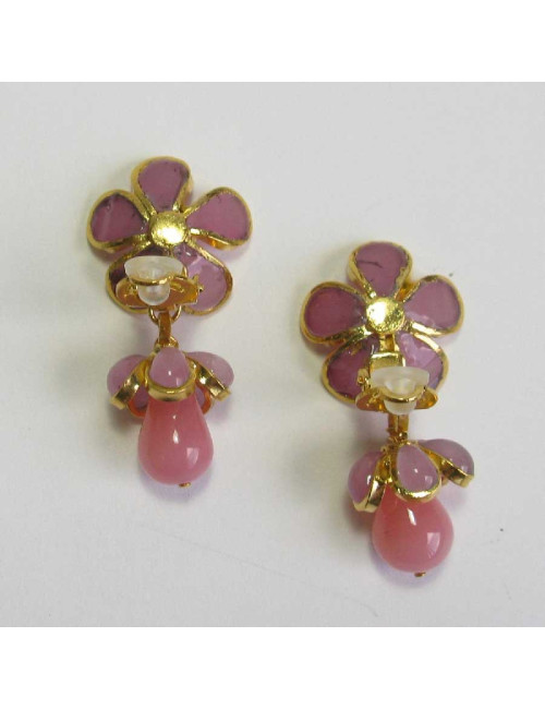 Boucles d'oreille clips MARGUERITE DE VALOIS pendantes fleurettes roses