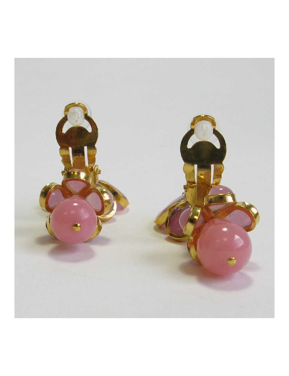 MARGUERITE DE VALOIS pendants pink flowers clip-on earrings in molten glass