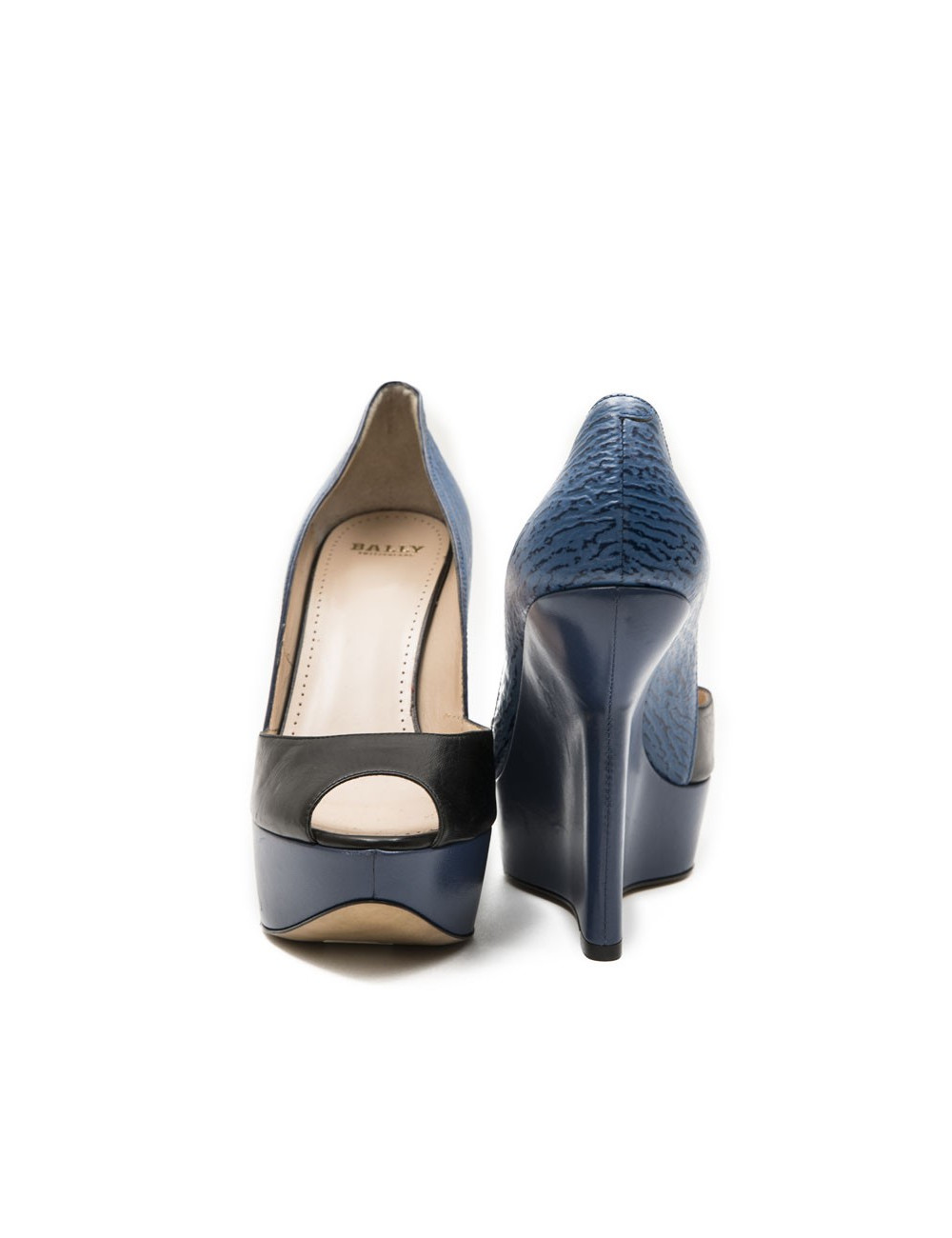 Escarpins T39 BALLY cuir bicolore bleu et noir