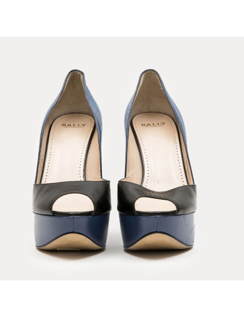 Escarpins T39 BALLY cuir bicolore bleu et noir