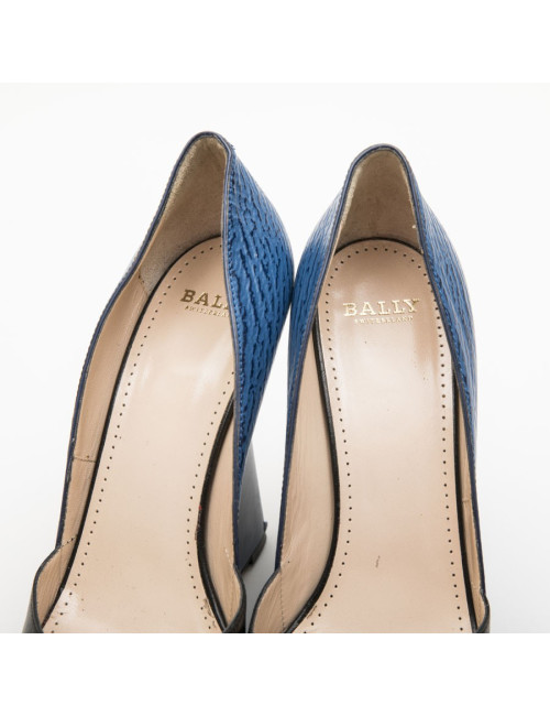 Escarpins compensés T39 BALLY cuir bicolore bleu et noir