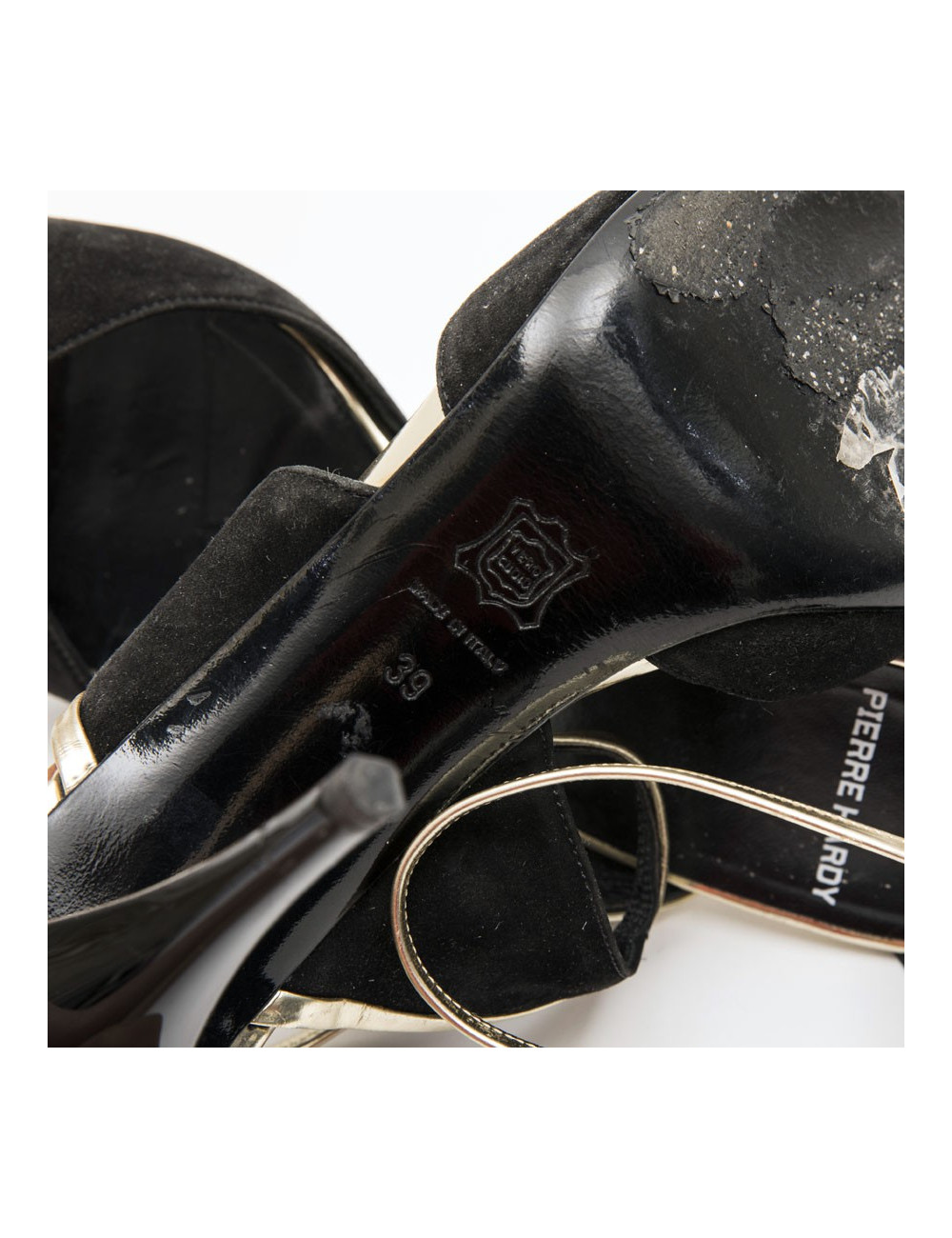 Sandales hautes T 39 PIERRE HARDY noir et doré