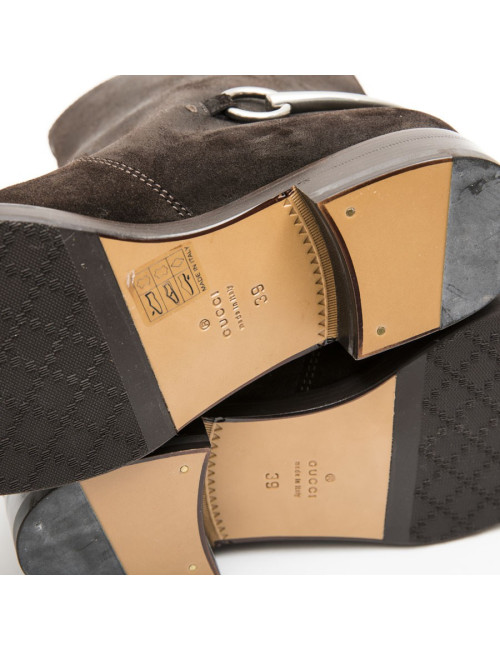 Boots T 39 GUCCI en daim marron et mors argent palladié