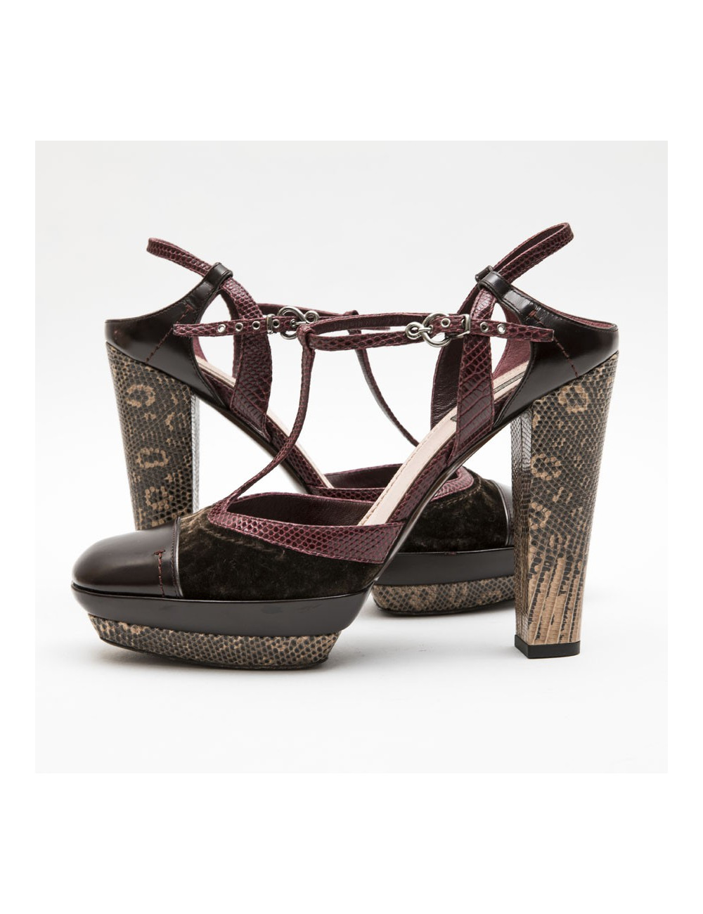 Sandales hautes T 39.5 LOUIS VUITTON multicolores velours et python