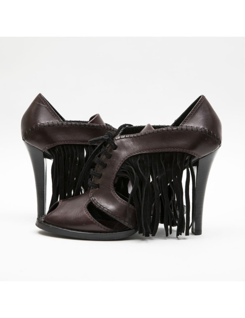 Sandales Hautes T 39 LOUIS VUITTON en cuir prune et franges noires