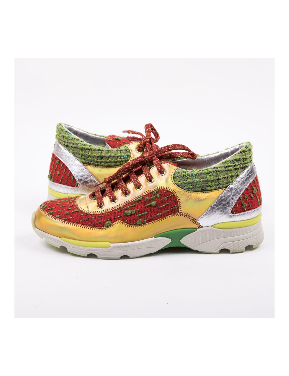 Baskets t 39 CHANEL multicolores