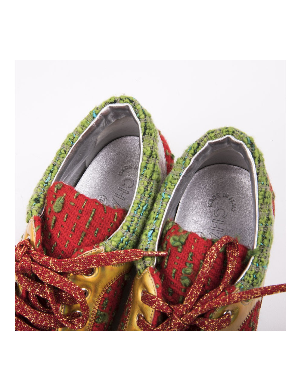 Baskets t 39 CHANEL multicolores