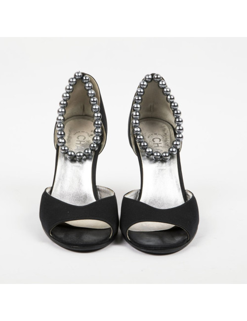 CHANEL high heels in black duchess satin and pearls size 37FR