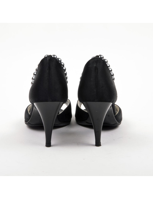 CHANEL high heels in black duchess satin and pearls size 37FR