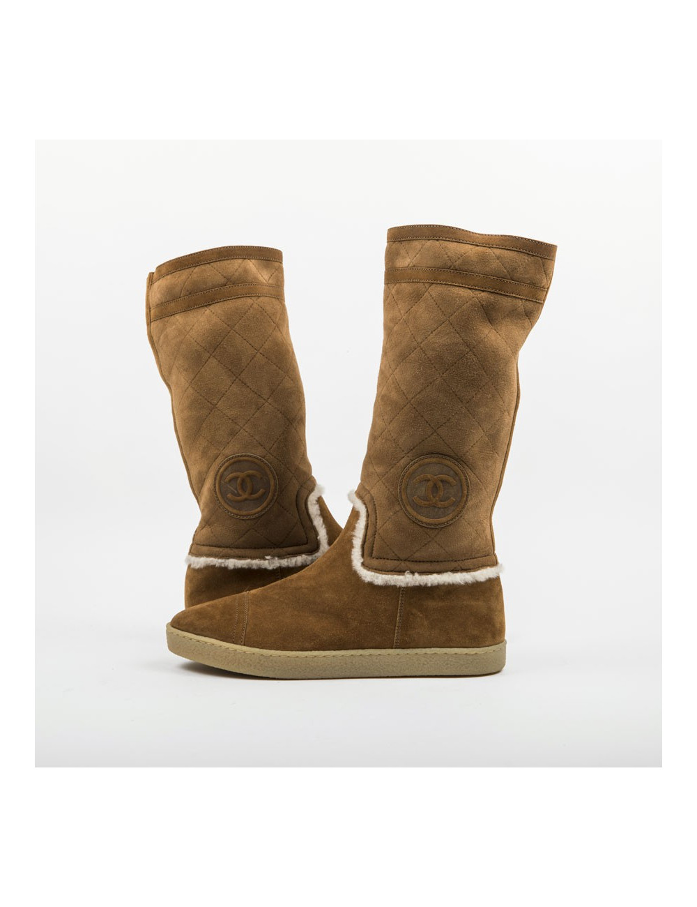 CHANEL boots in camel color quilted lambskin leather size 40