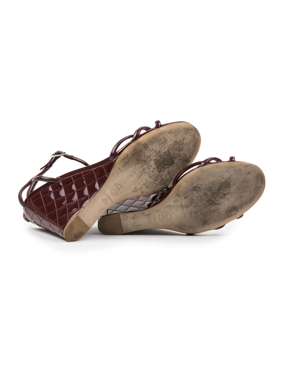 Sandales compensées T 40.5 CHANEL cuir matelassé verni bordeaux