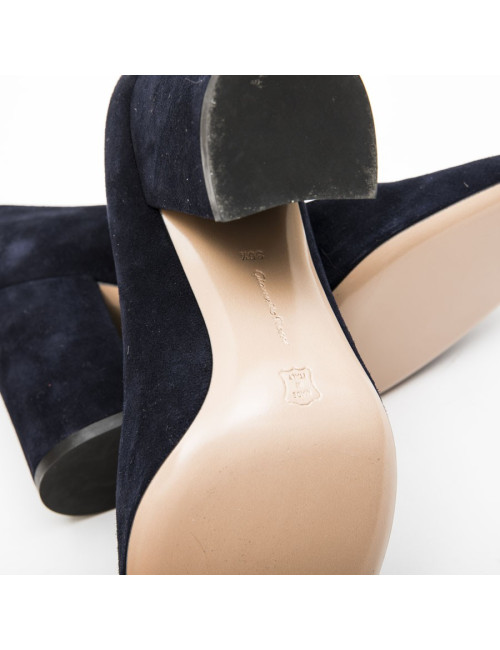 Escarpins T 36.5 GIANVITO ROSSI veau velours bleu