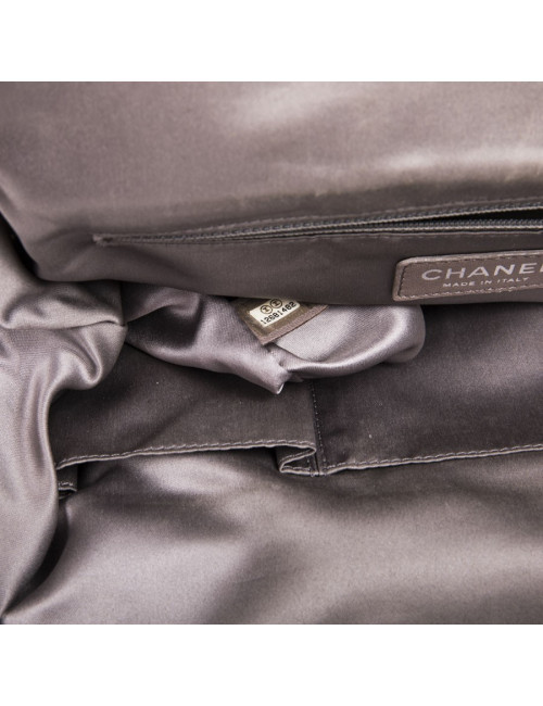 CHANEL Portobello bag in aged black quilted leather and dark gray tweed