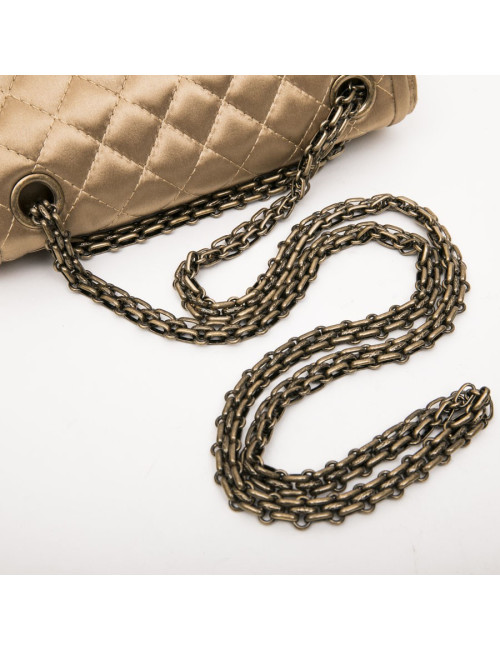 Sac CHANEL "Paris-Shanghai" en satin duchesse