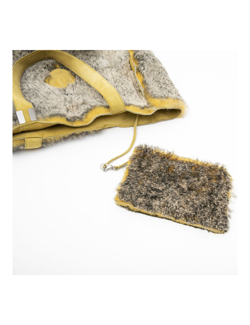 CHANEL bag in gray and yellow orylag