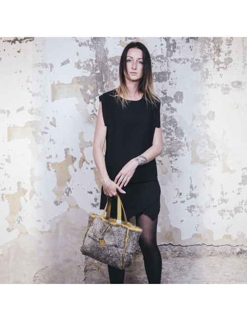 CHANEL bag in gray and yellow orylag