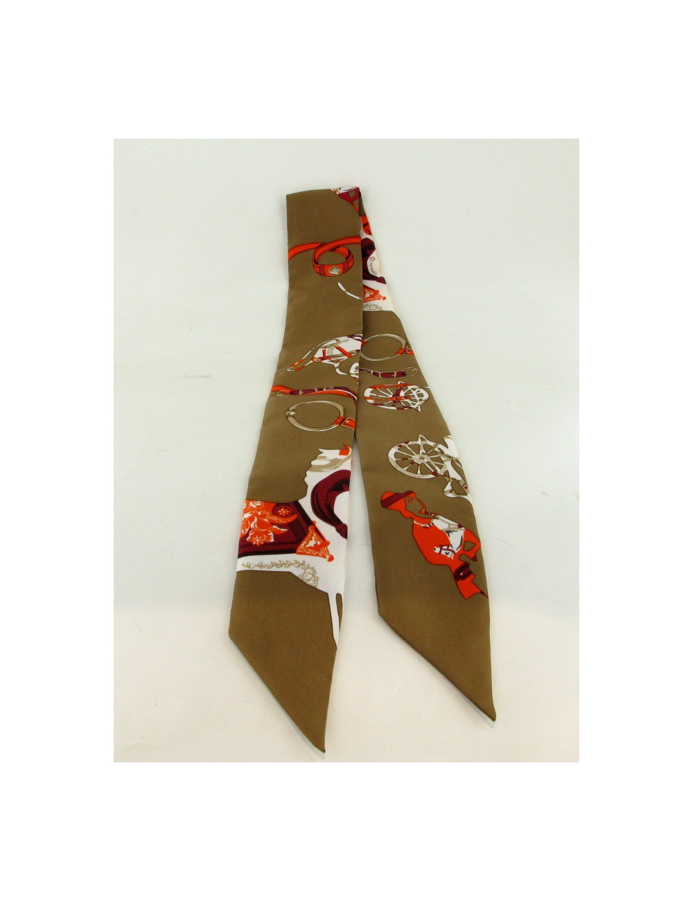 Twilly Hermès en soie marron