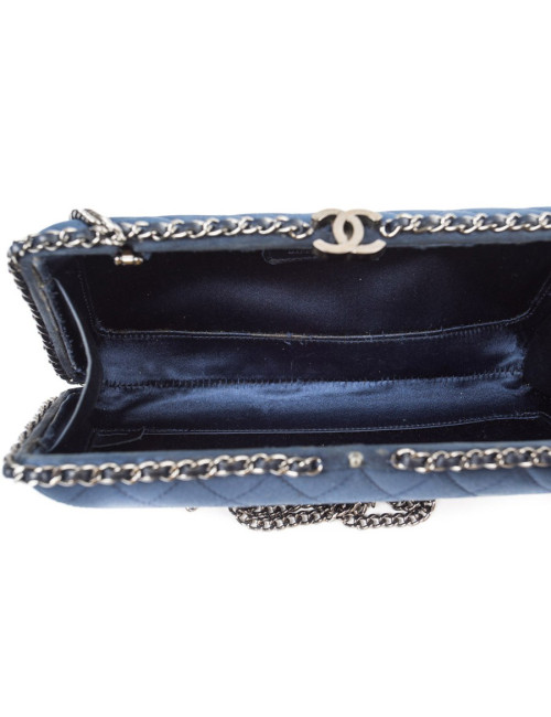 Sac minaudière CHANEL satin de soie bleu nuit