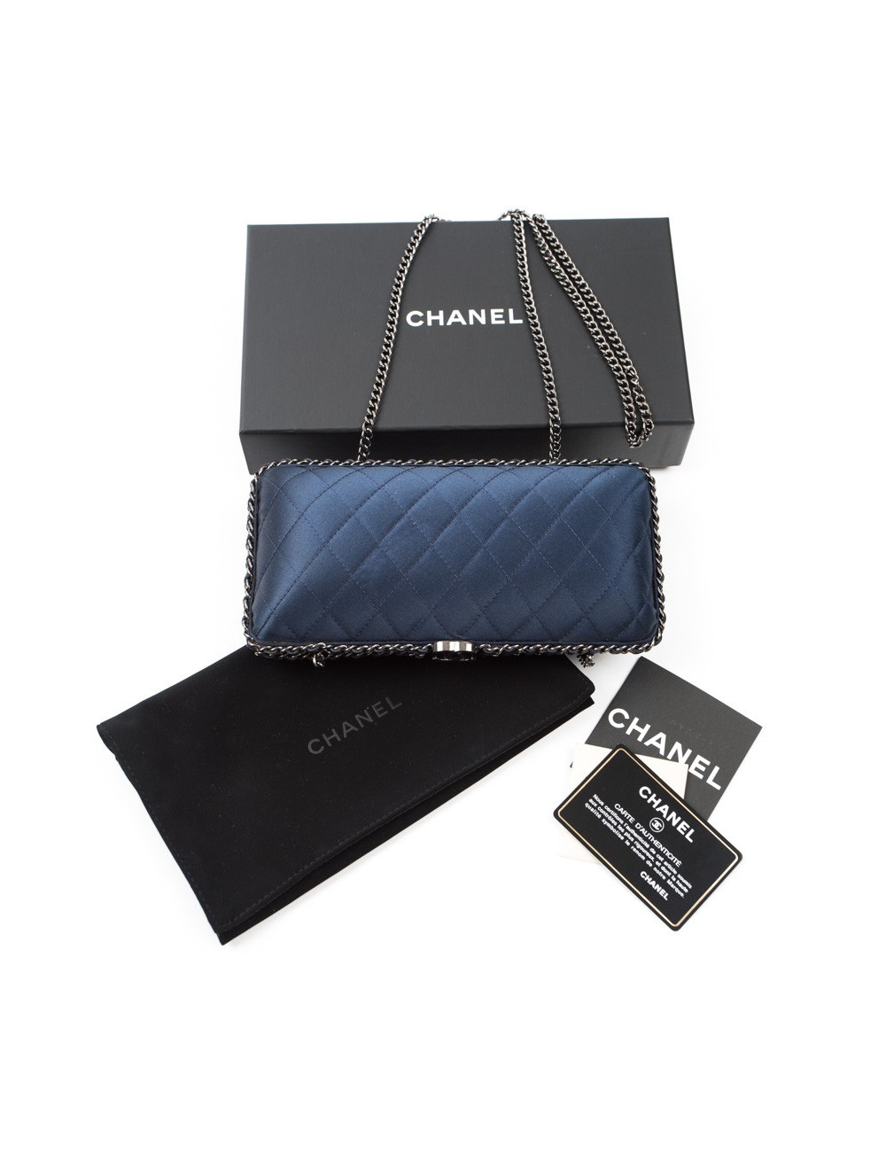 Sac minaudière CHANEL satin de soie bleu nuit