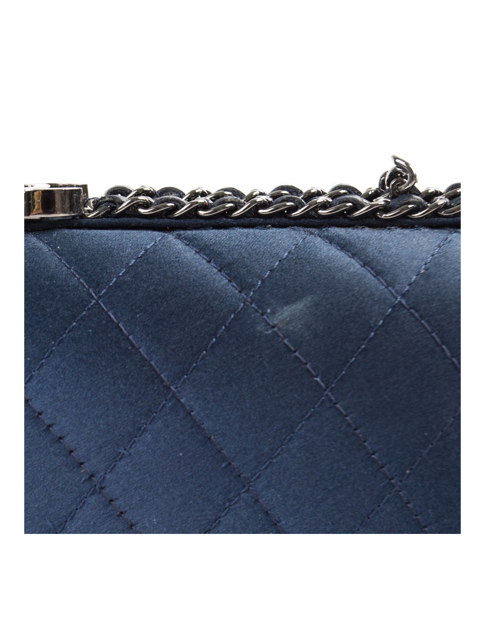 Sac minaudière CHANEL satin de soie bleu nuit