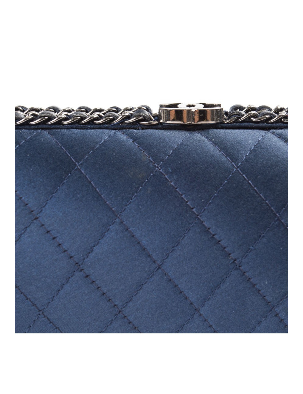 Sac minaudière CHANEL satin de soie bleu nuit
