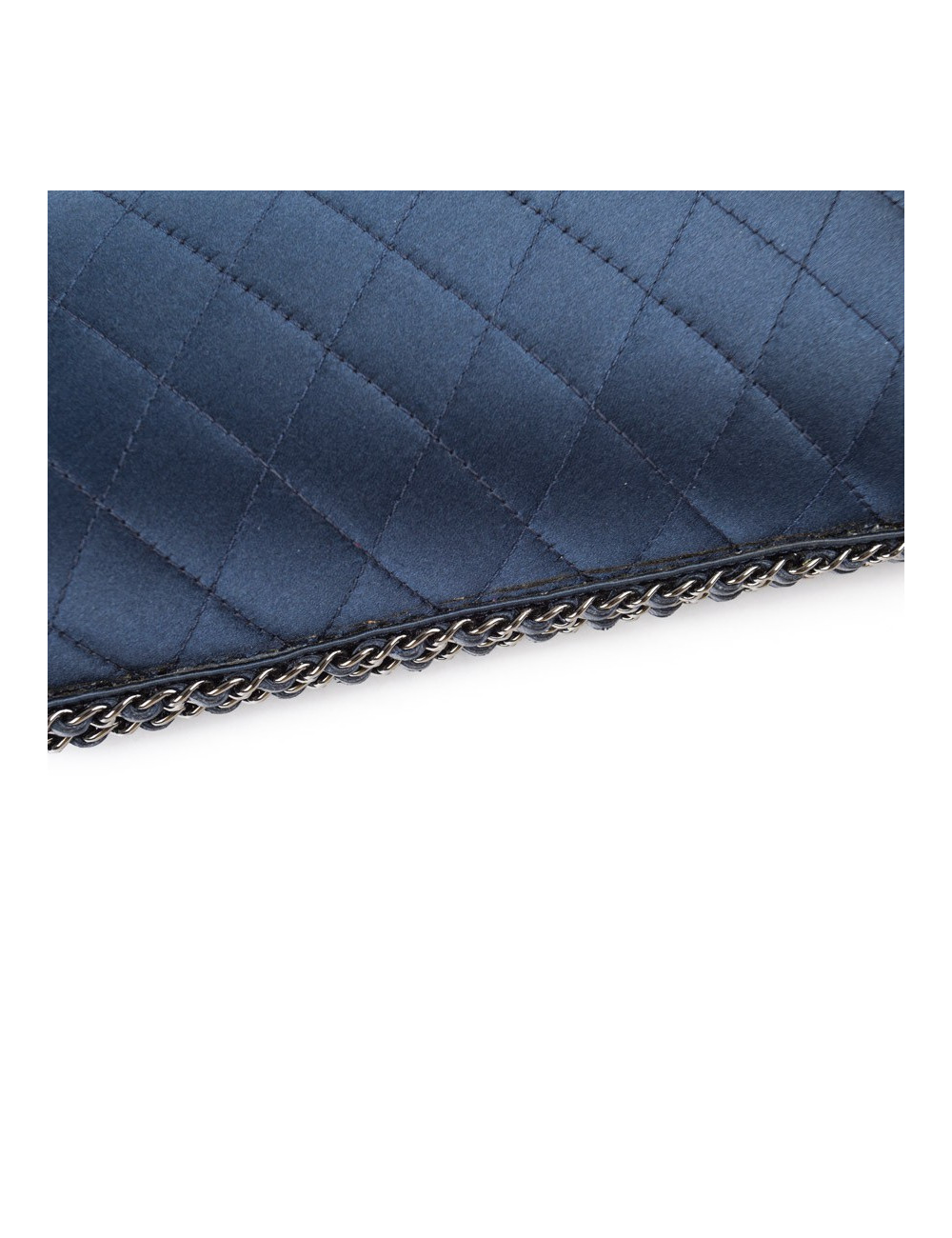 Sac minaudière CHANEL satin de soie bleu nuit