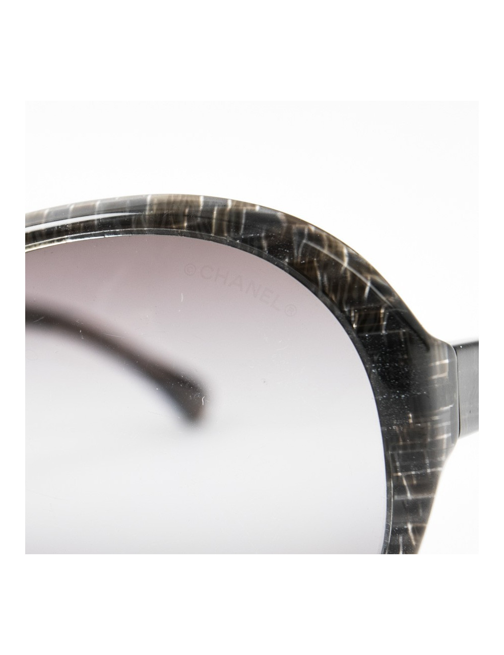 Lunettes de soleil CHANEL 