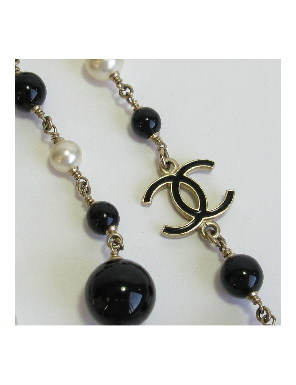 CHANEL multi row necklace with pearls, cc and Coco figurine
