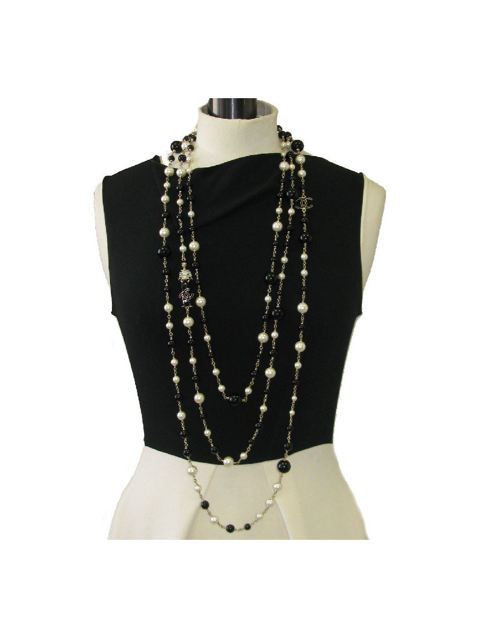 CHANEL multi row necklace with pearls, cc and Coco figurine