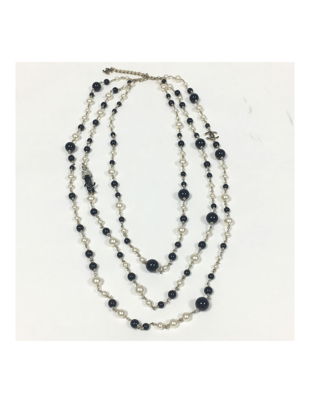 CHANEL multi row necklace with pearls, cc and Coco figurine