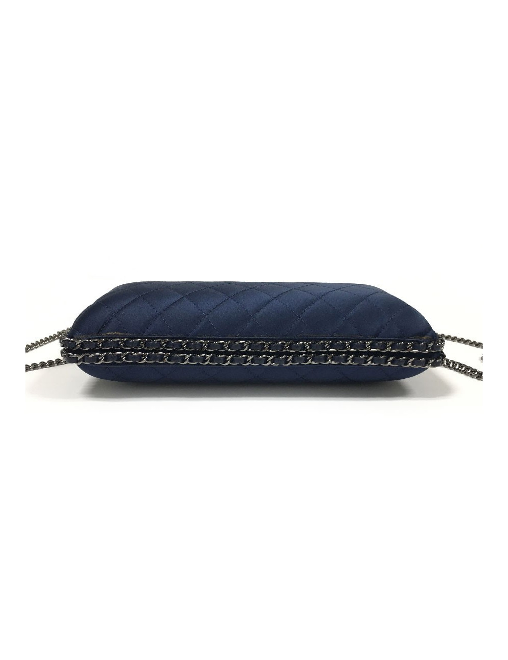 Sac minaudière CHANEL satin de soie bleu nuit